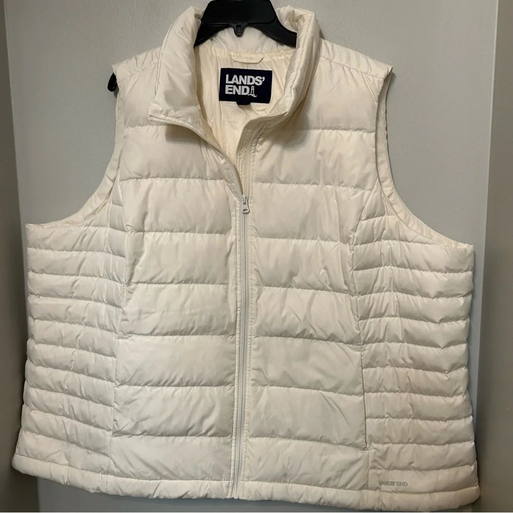 Lands End Women’s Puffer Vest Women’s 3X Plus Ivory Warm Zip Outdoors Sleeveless